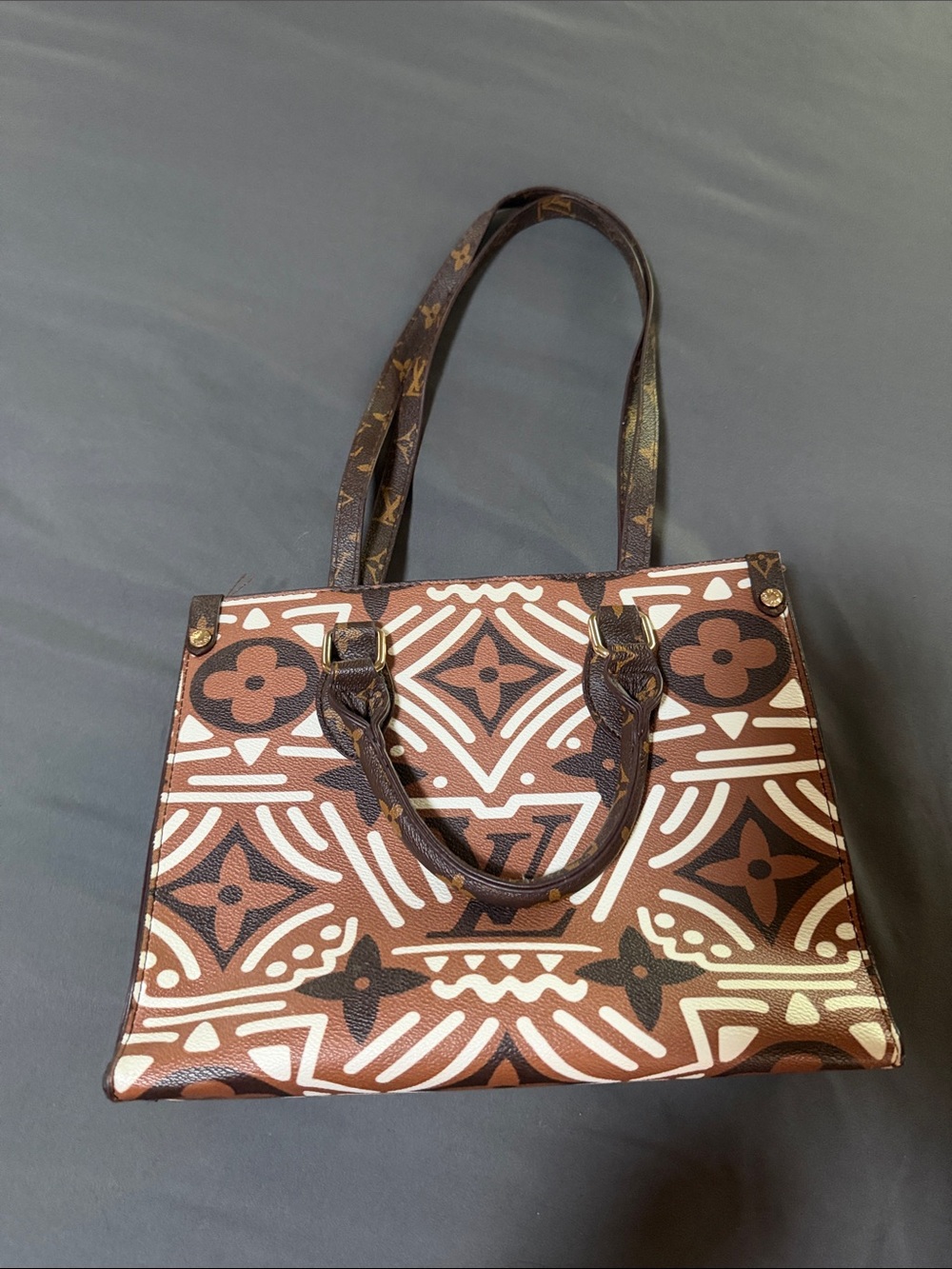 Fun brown  & White Monogram Canvas Tote - Picture 2 of 12